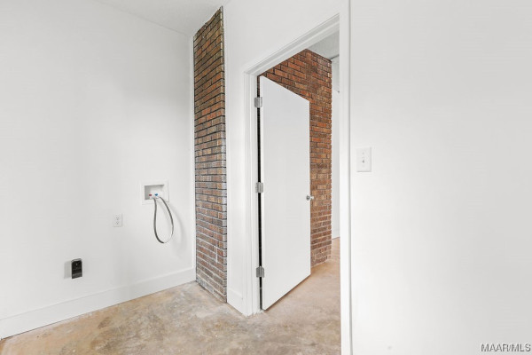 3740 County Road 32 .