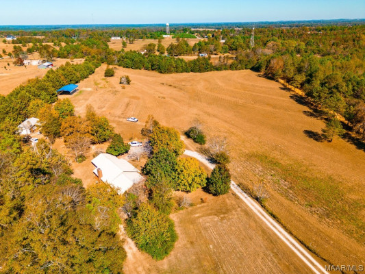 390 County Road 423 .