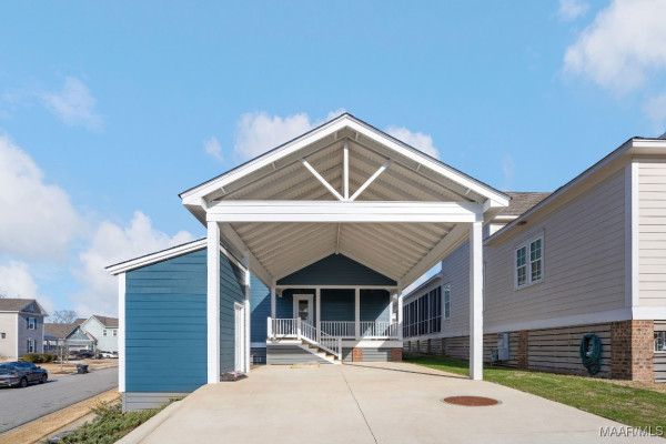 120 Hillbrook Drive