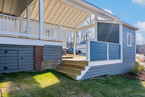 120 Hillbrook Drive