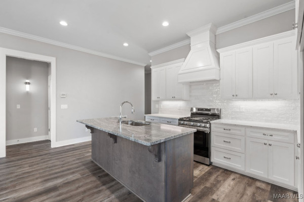 120 Hillbrook Drive