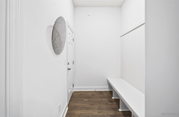 1438 Barret Park Way