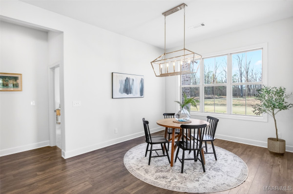 1438 Barret Park Way