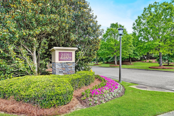 1438 Barret Park Way