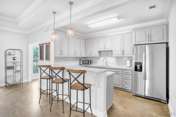 1438 Barret Park Way