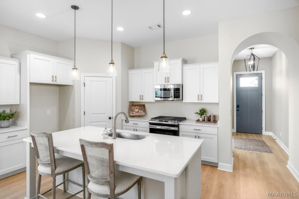 1432 Barret Park Way