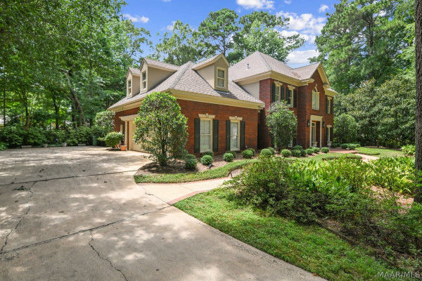 9808 Wynchase Circle