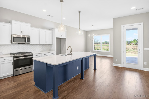 1420 Barret Park Way