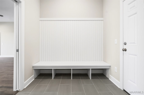 1420 Barret Park Way