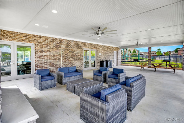 1420 Barret Park Way