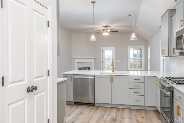 1426 Barret Park Way
