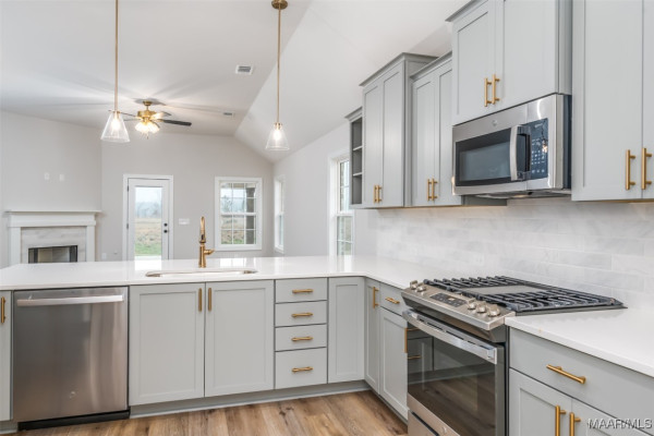 1426 Barret Park Way