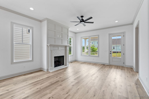 254 Crosslake Way