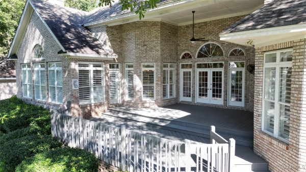 811 MOUNTAIN LAKE Court