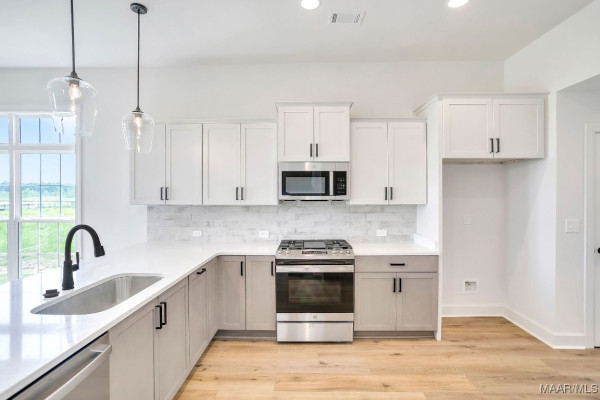 1415 Barret Park Way