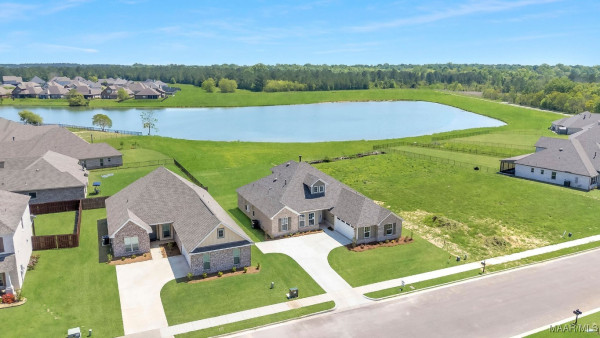 1415 Barret Park Way