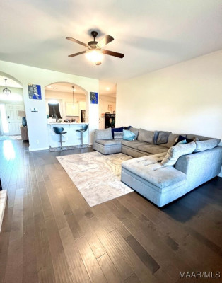 10767 Lismore Circle