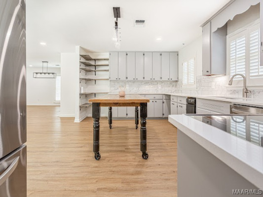 2523 Jasmine Road
