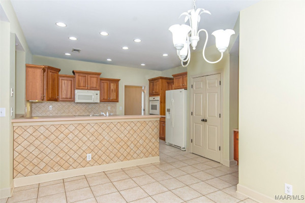 275 Inverness Road