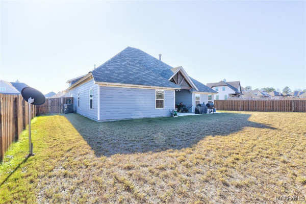 9366 Crescent Lodge Circle