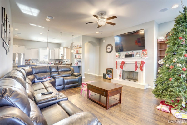 9366 Crescent Lodge Circle