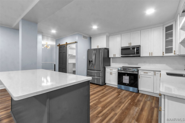 1337 Primrose Lane
