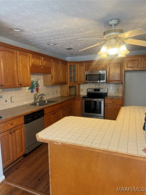 12275 Central Plank Road