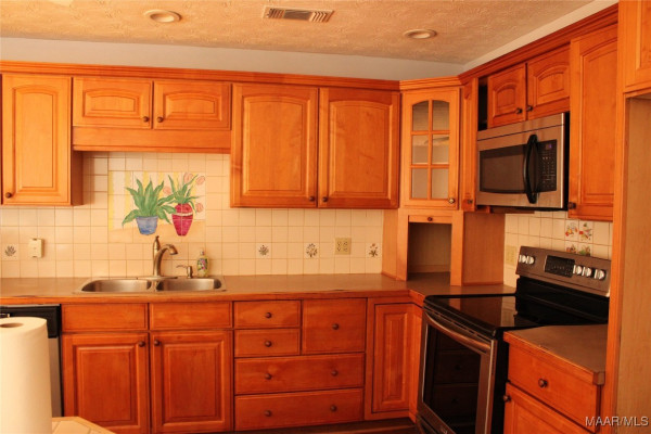 12275 Central Plank Road