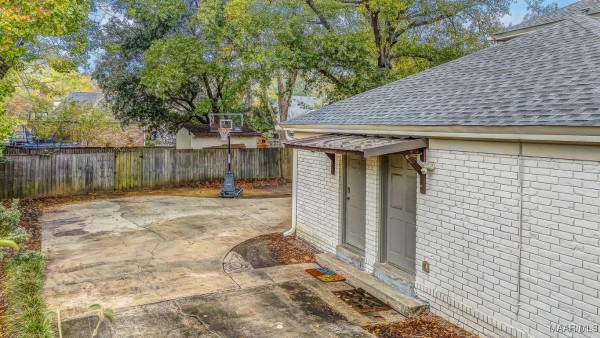 3150 Highfield Drive