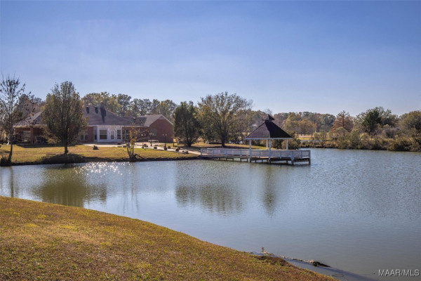 175 Glynlakes Drive