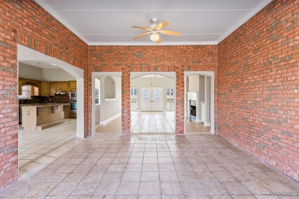 175 Glynlakes Drive