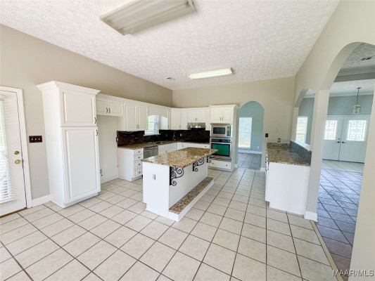 175 Glynlakes Drive