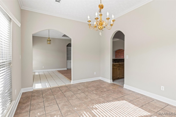 175 Glynlakes Drive