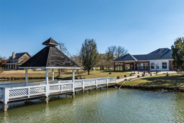 175 Glynlakes Drive