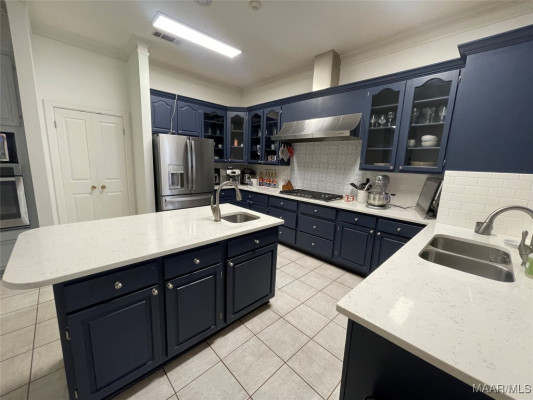 7930 Mossy Oak Drive