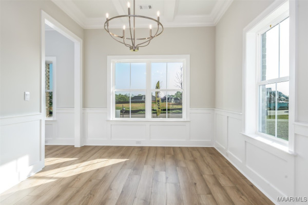 1140 Maggie Drive
