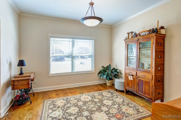 44 N ONYX Court