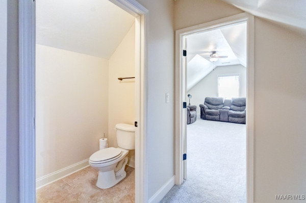 44 N ONYX Court