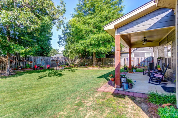 44 N ONYX Court