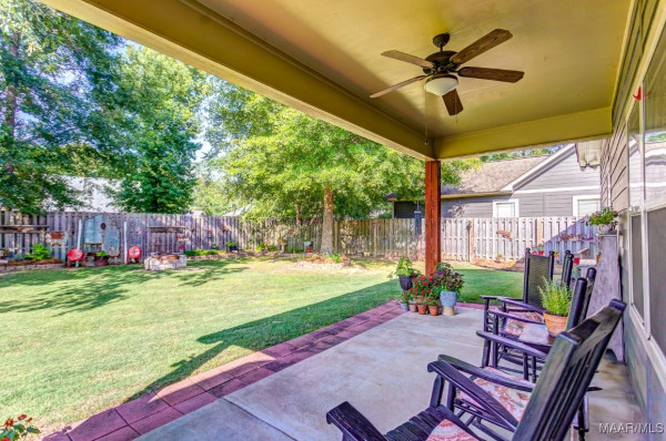 44 N ONYX Court