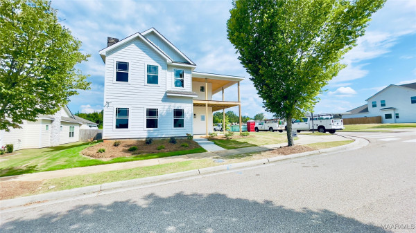 300 Avenue Of Learning .