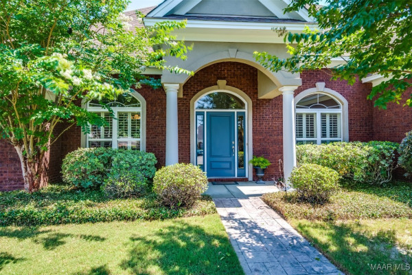 8323 CHADBURN Lane