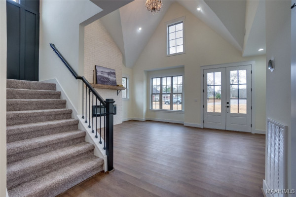 34 Creekwood Drive 2