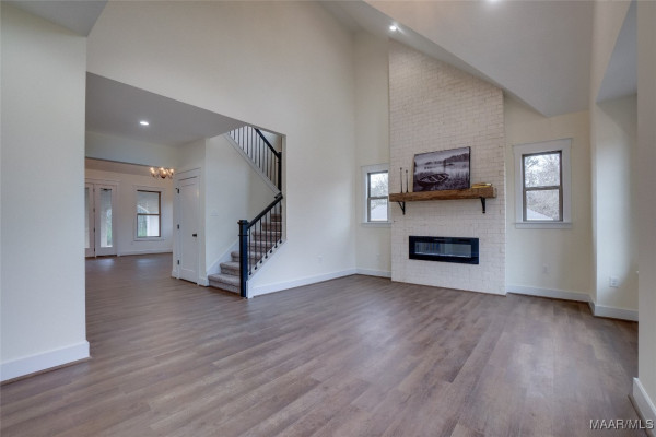 34 Creekwood Drive 2