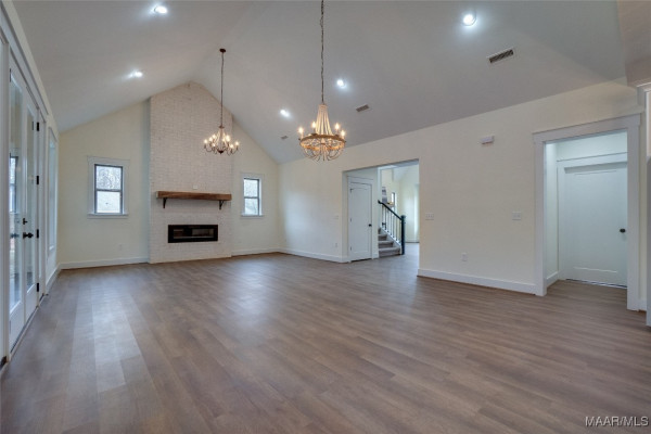 34 Creekwood Drive 2