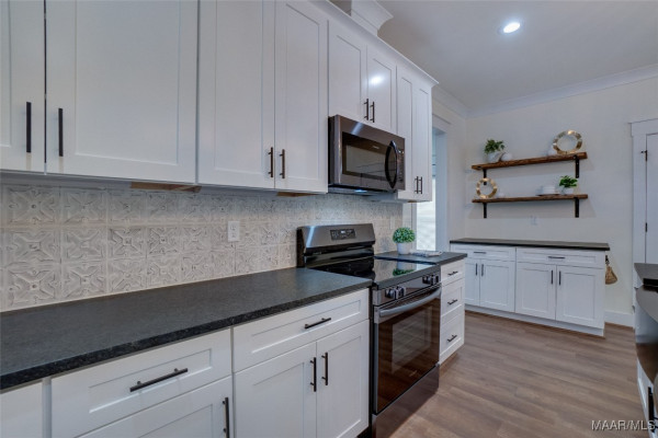 34 Creekwood Drive 2