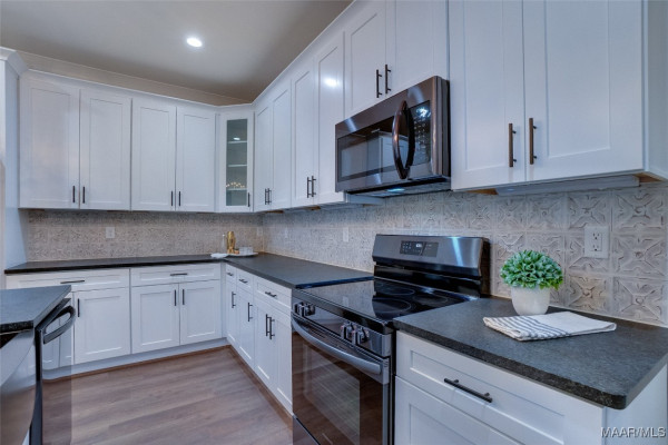 34 Creekwood Drive 2