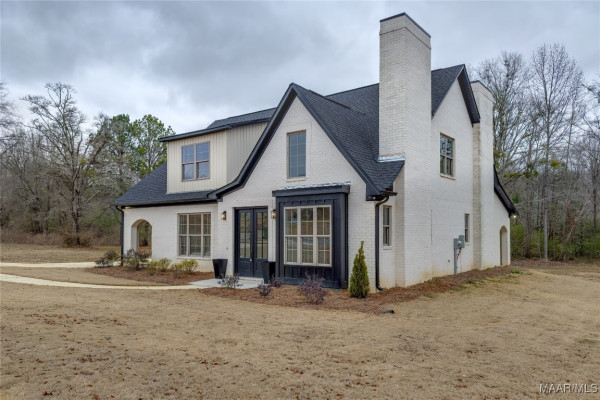 34 Creekwood Drive 2