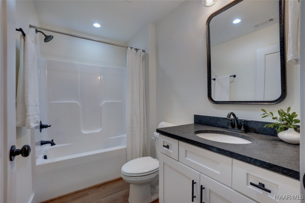 34 Creekwood Drive 2