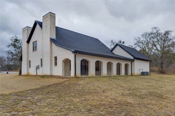 34 Creekwood Drive 2